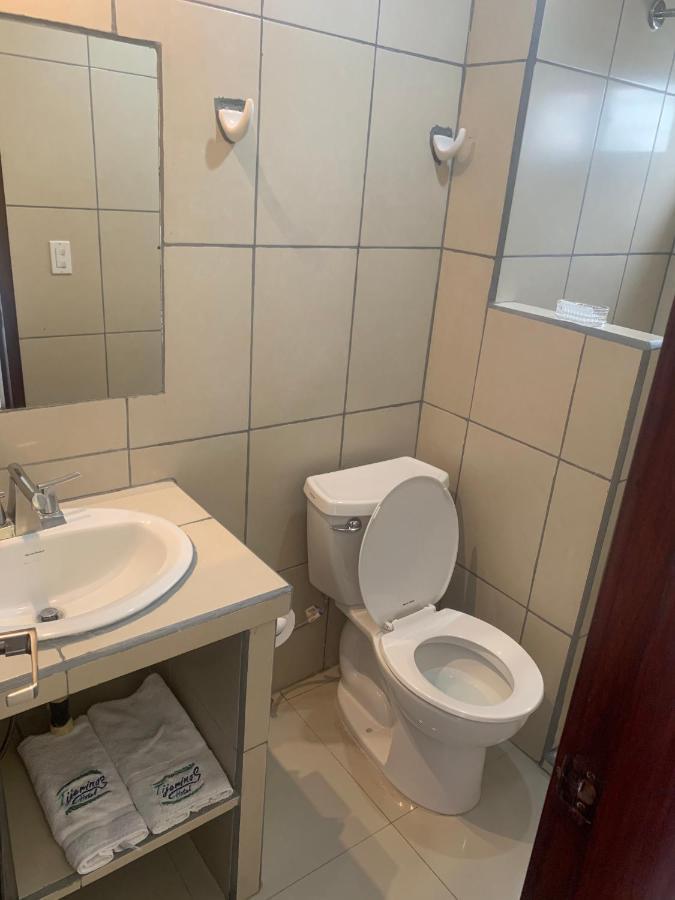 Hotel Tijerinos Boaco Bagian luar foto
